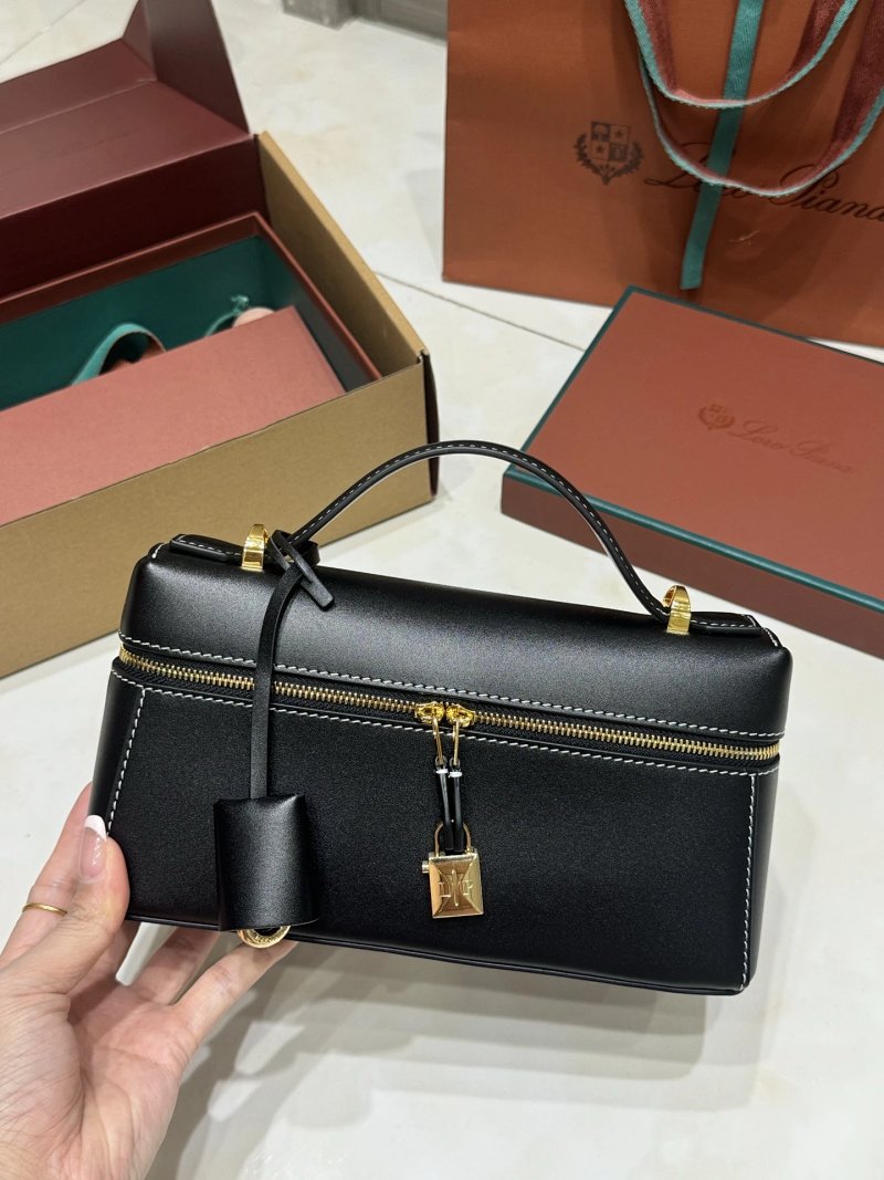 Messenger bag from Apple