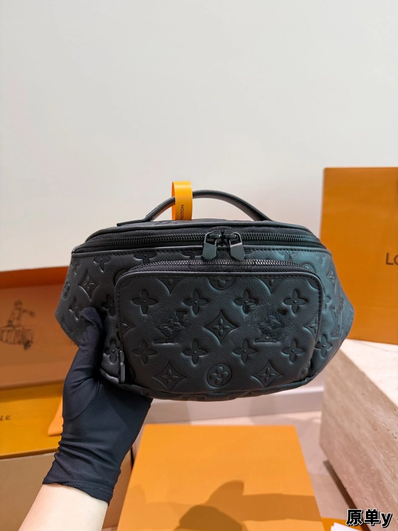 Belt bag from Apple