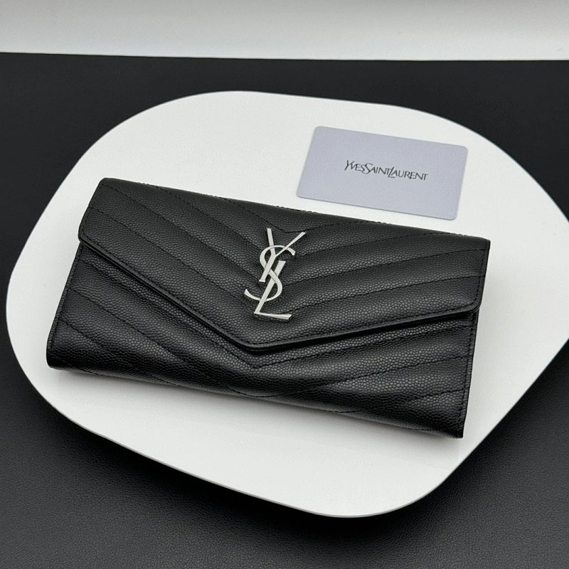 Coin purse from Apple