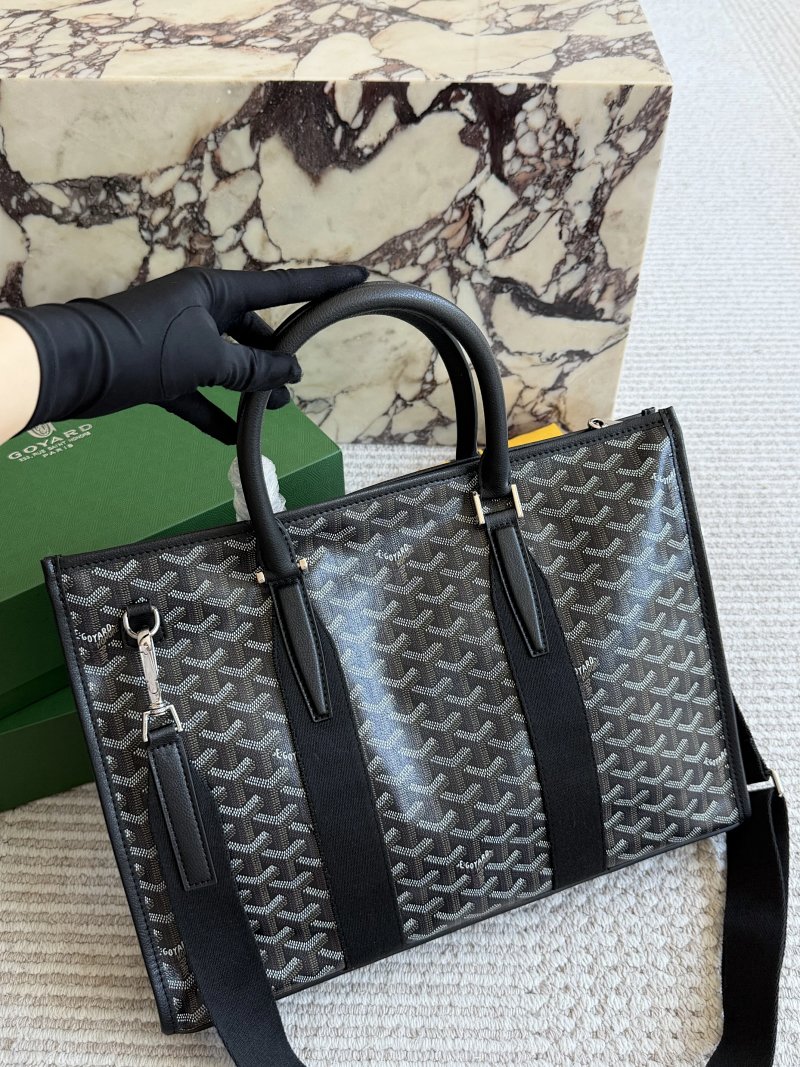 Crossbody bag from Apple