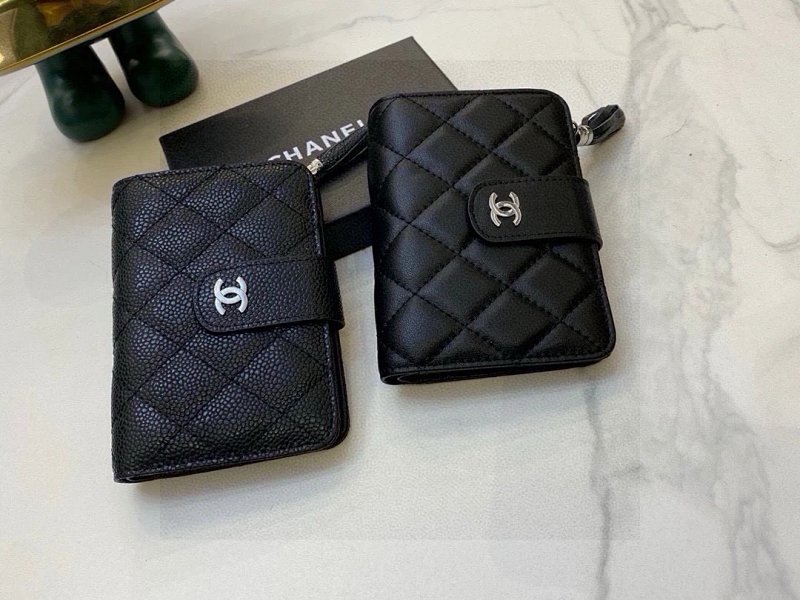 Coin purse from Apple