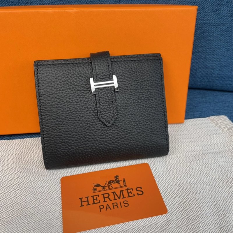 Hermès card holder