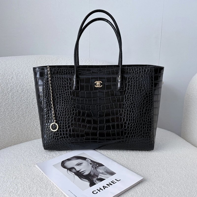Chanel tote bag