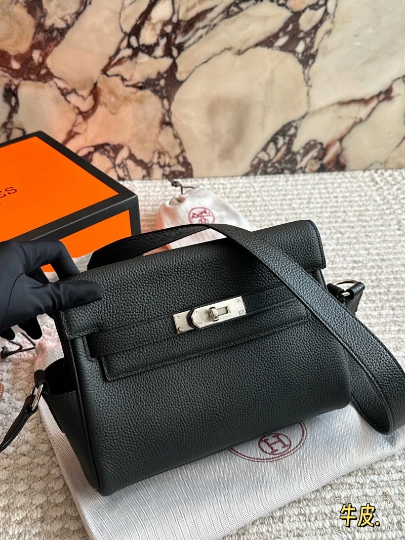 Hermès messenger bag