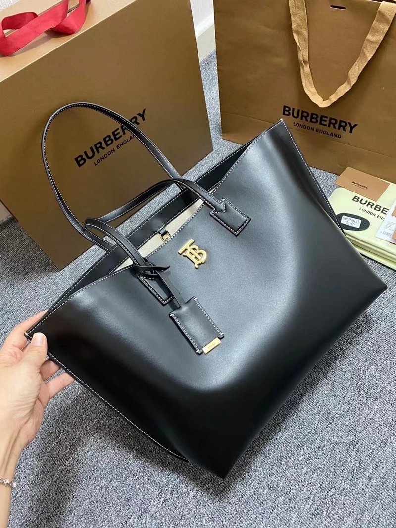 Burberry tote bag