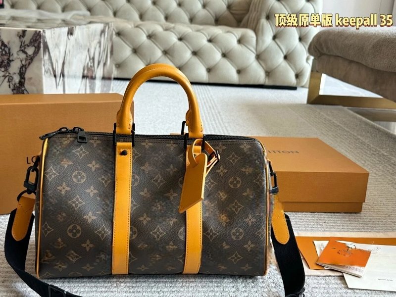 Travel bag from Apple