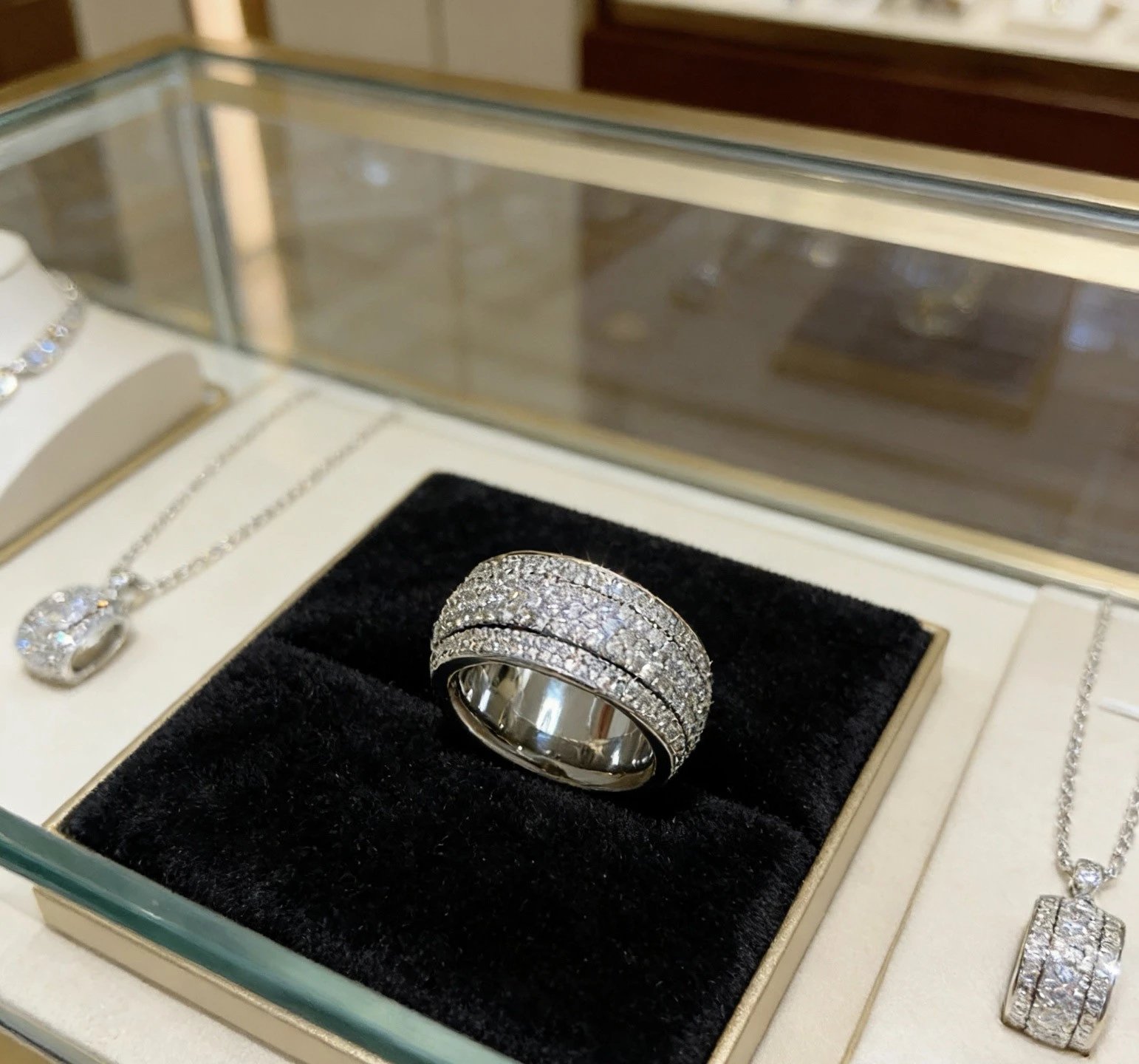 Bvlgari High-Quality Full Diamond Ring, Rich Girl's Favorite, 2026 Spring New Arrival, Size 7-9, A-277