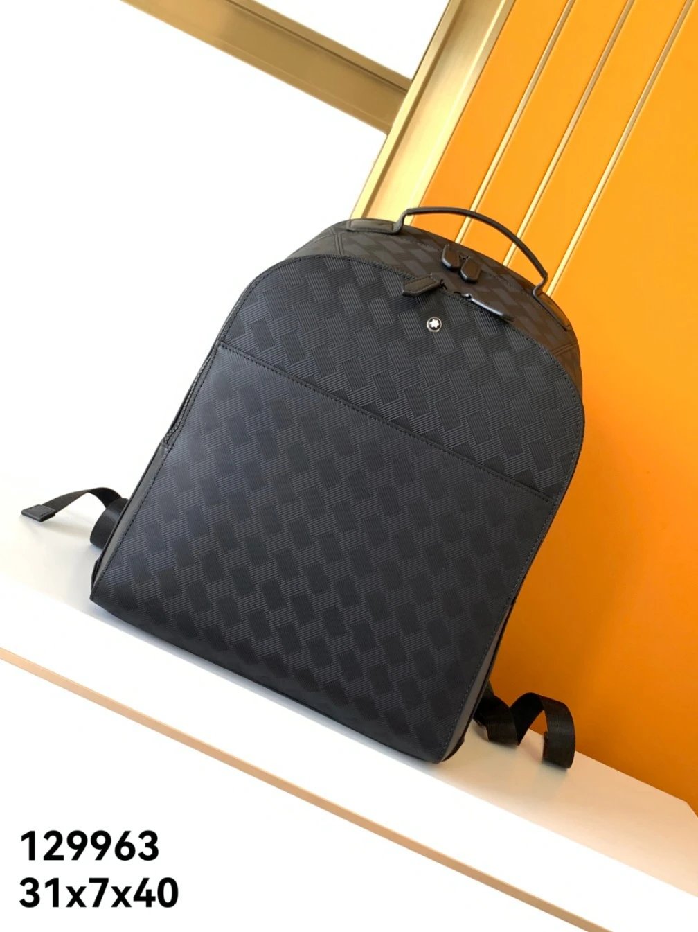 Montblanc Original Genuine Top-Grain Leather Embossed Backpack with Stainless Steel Hardware Multi-Zipper Travel Laptop Bag Stylish Casual Men's Business Social Dinner Gathering Must-Have Backpack 129963 Size: 31x14x40cm A-595